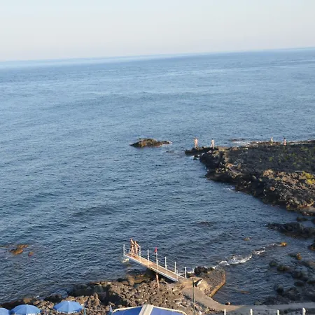 Hotel Kalos Giardini-Naxos