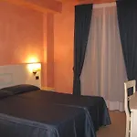 Hotel Kalos Giardini-Naxos