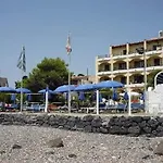 Kalos Hotel 3*