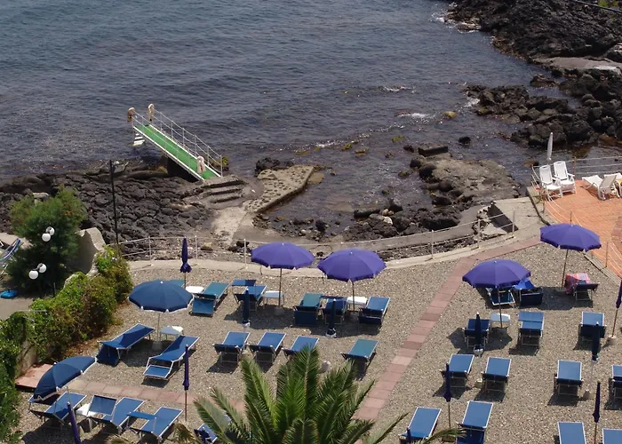 Hotel Kalos Giardini Naxos